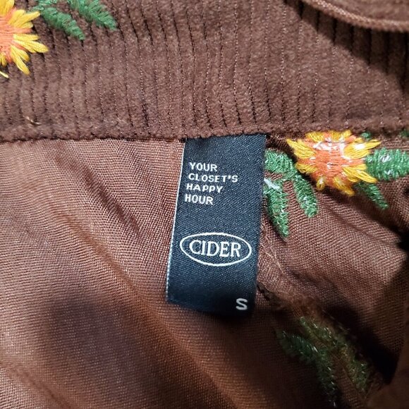 Cider Women's Brown Corduroy Floral Embroidered Wide-Leg Overalls - Small - Picture 3 of 7